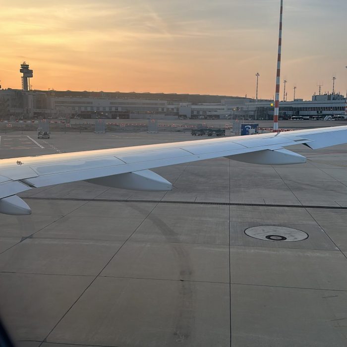 66F23DA8-23AC-4038-9B54-BC0EF51B07FA