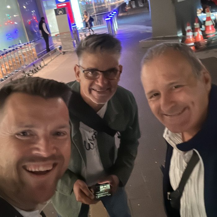 A9CD4F77-04A0-4BA2-A279-CC3EC5FFCE89